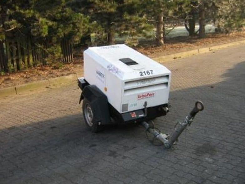 Used 2004 Ingersoll Rand 7/20 Portable Air Compressor, 71 CFM