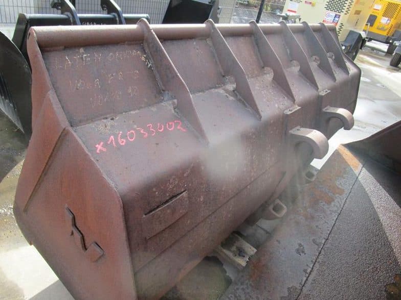 Used loader bucket Attachment
