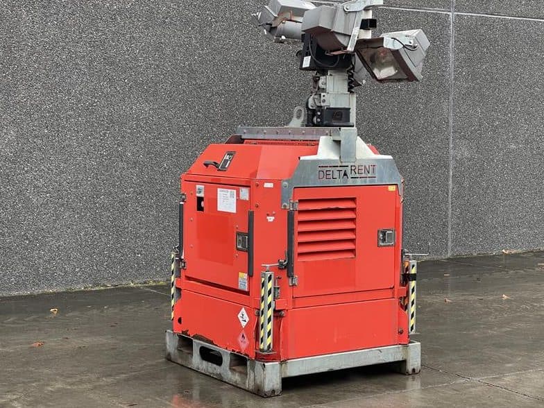 Used 2011 TOWER LIGHT HYDRO POWER CUBE Light Tower
