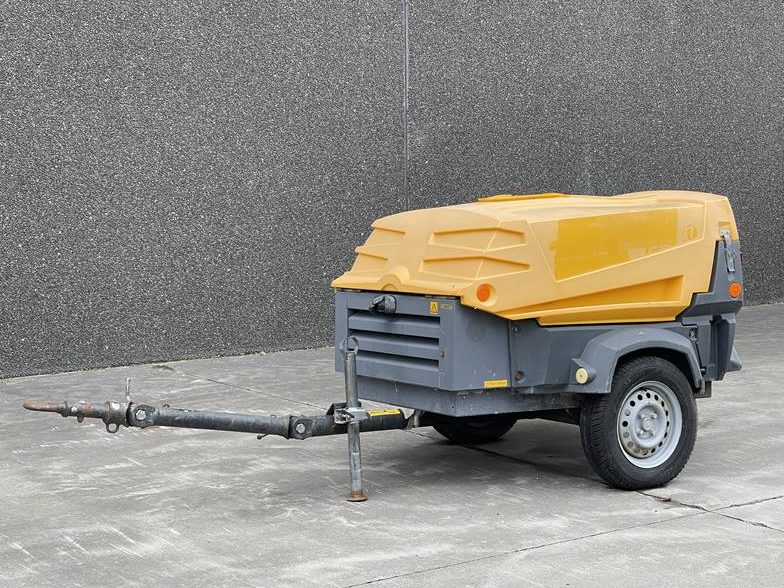 Used 2014 Atlas Copco XAS 37 Portable Air Compressor, 71 CFM
