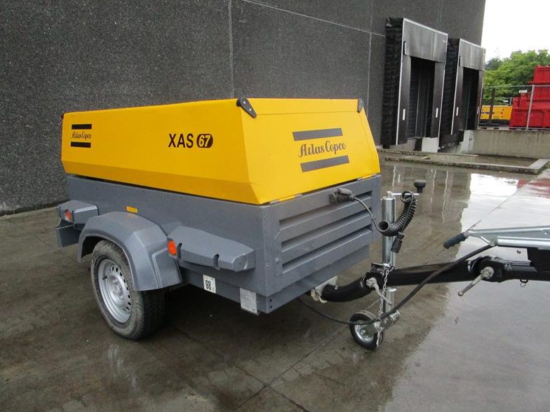Used 2010 Atlas Copco XAS 67 - G Portable Air Compressor, 131 CFM