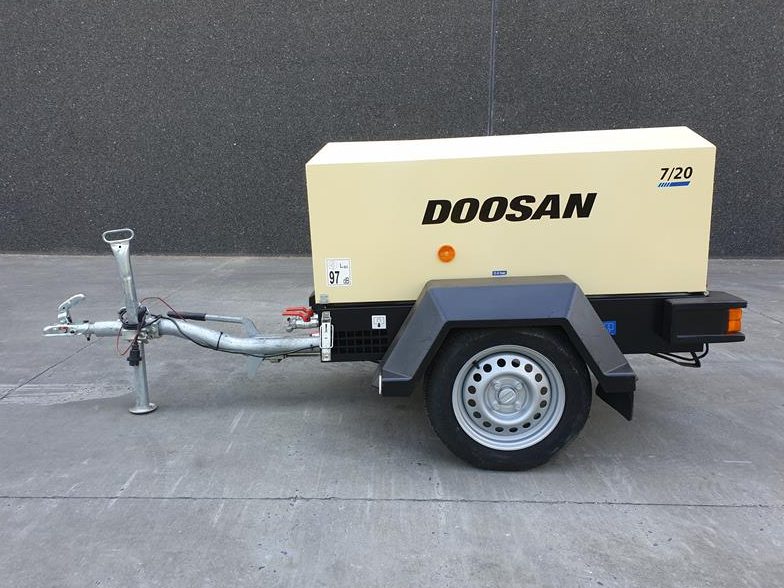Used 2019 Doosan 7 / 20 Portable Air Compressor, 71 CFM