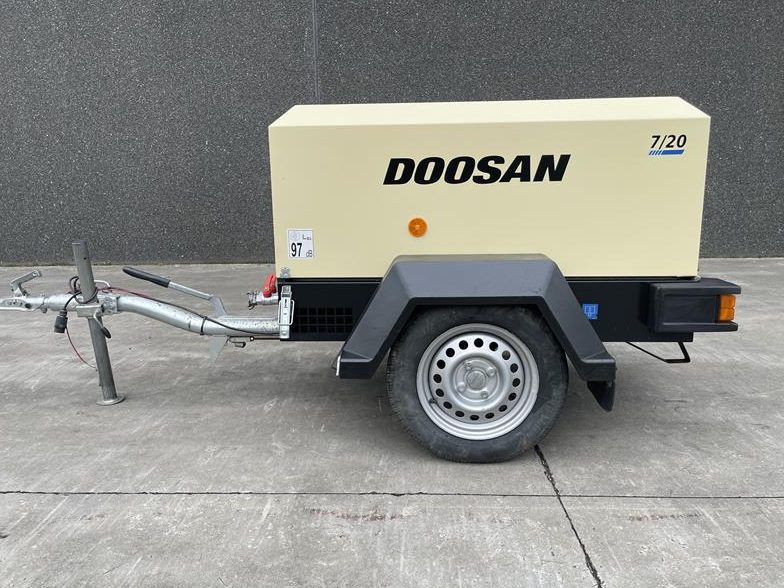 Used 2019 Doosan 7 / 20 Portable Air Compressor, 71 CFM