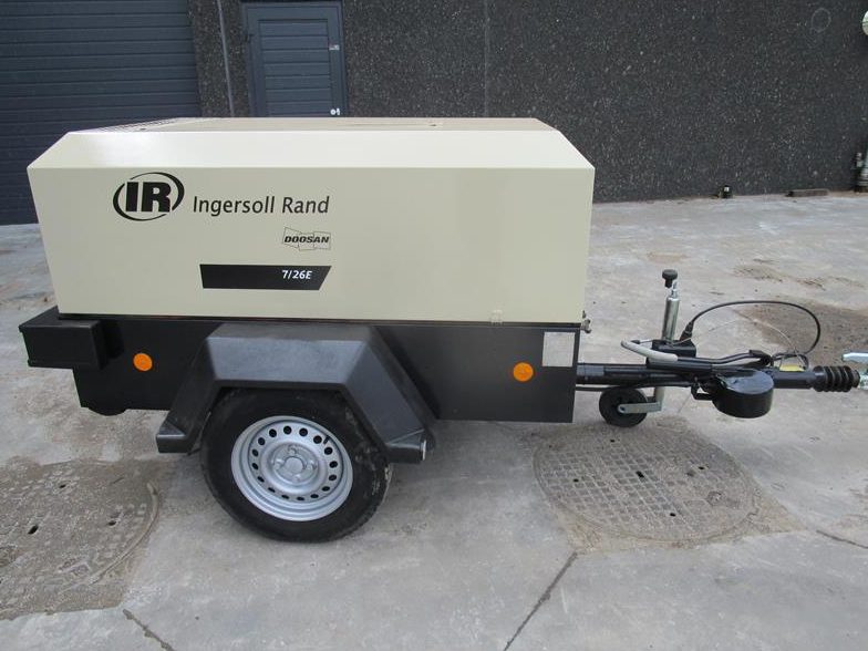 Used 2010 Ingersoll Rand 7/26 E Portable Air Compressor, 92 CFM