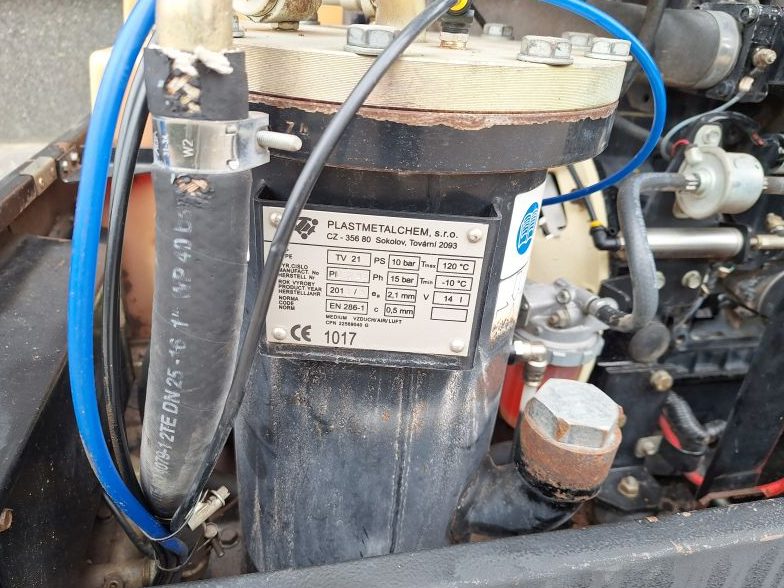 Used 2011 Ingersoll Rand 7/31 E Portable Air Compressor, 109 CFM