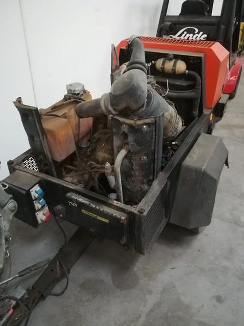 Used Ingersoll Rand 7/41 -G Portable Air Compressor, 141 CFM