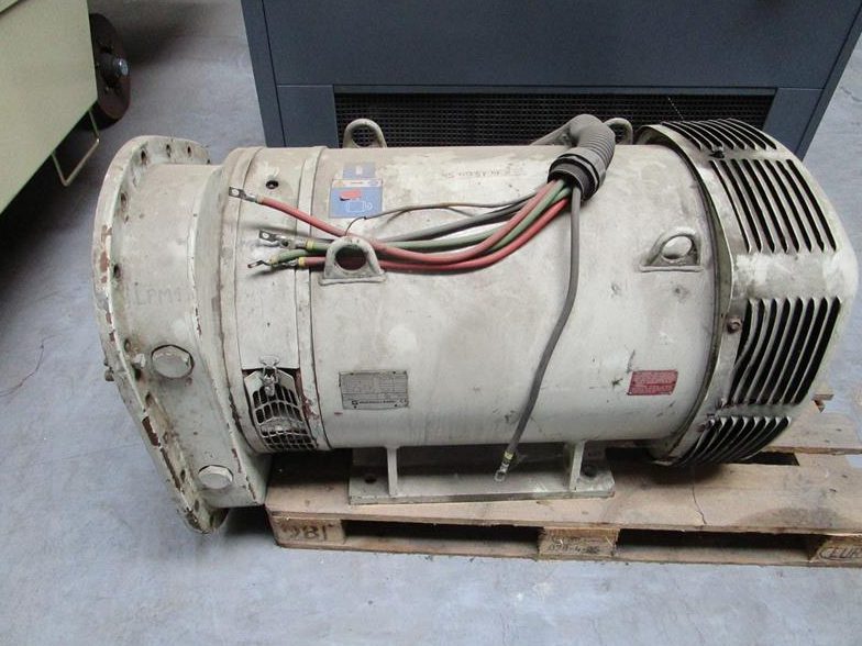 Used Ingersoll Rand motor 152 Kw Rotary Screw Air Compressor