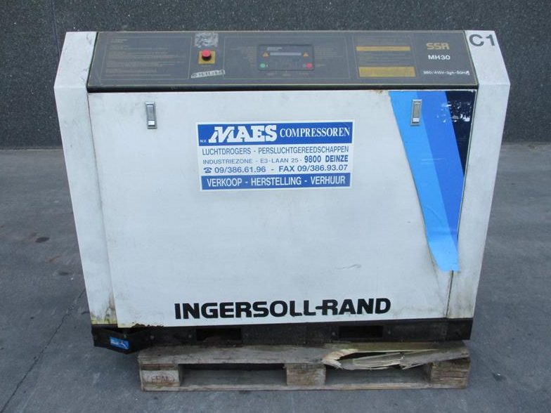 Used 1993 Ingersoll Rand SSR MH 30 Rotary Screw Air Compressor, 152 CFM